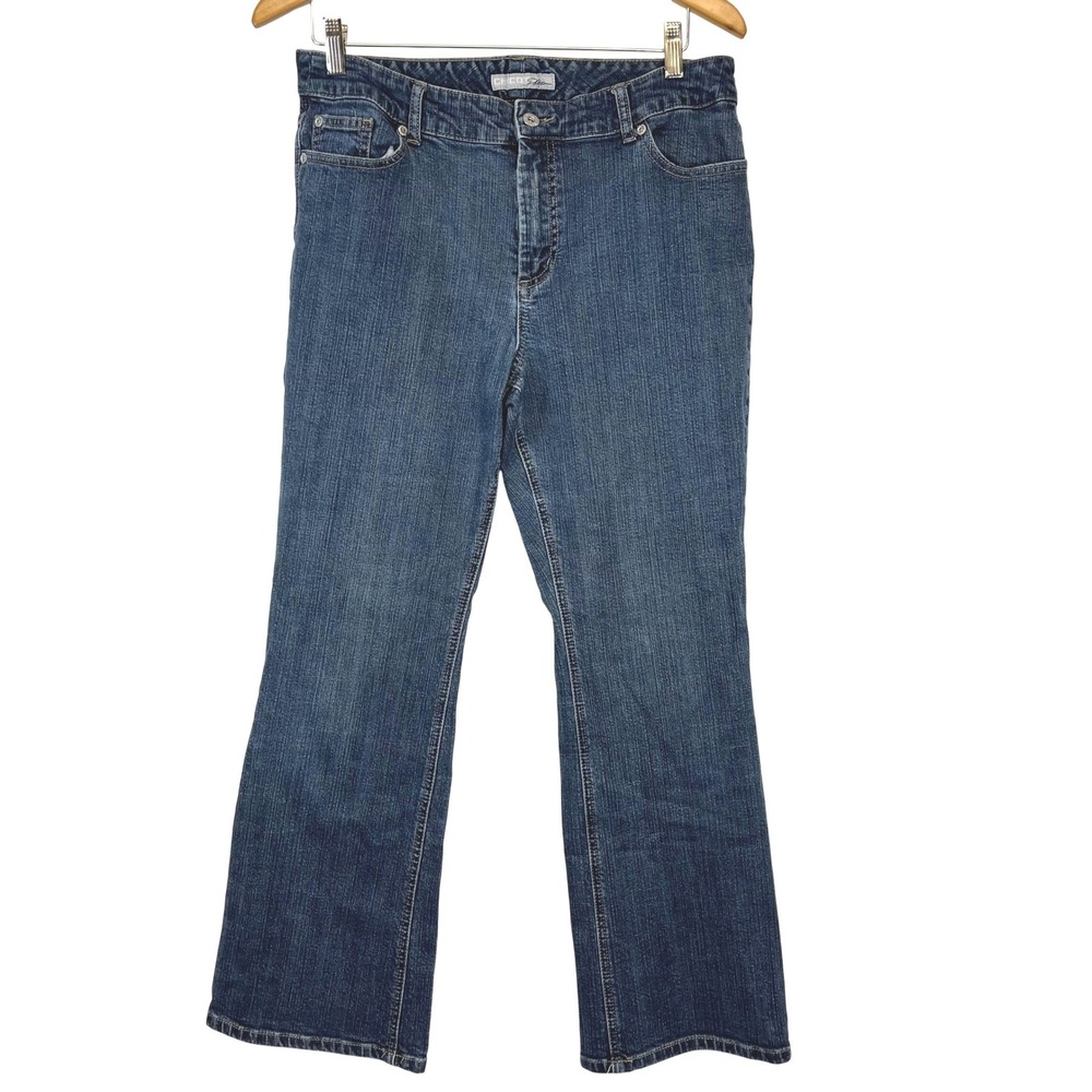 Chicos Platinum Denim Jeans Size 2 (Large) Short High Rise Stretch Flare‎ Blue